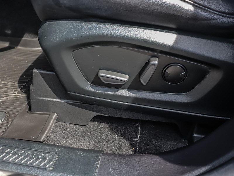 2020 Ford Explorer XLT 4WD