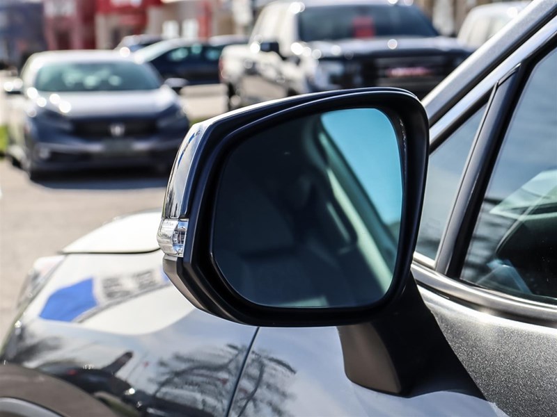 2020 Toyota RAV4 LE FWD