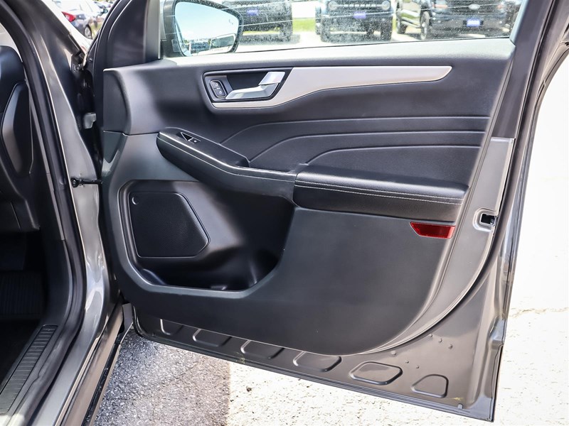 2022 Ford Escape SEL AWD