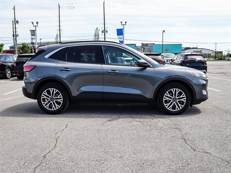 2022 Ford Escape SEL AWD