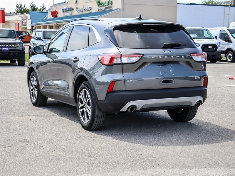 2022 Ford Escape SEL AWD