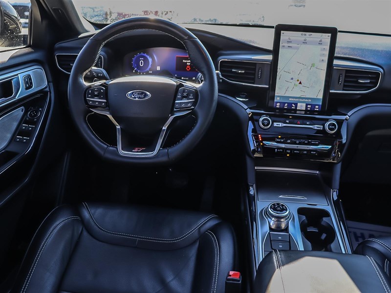 2022 Ford Explorer ST 4WD