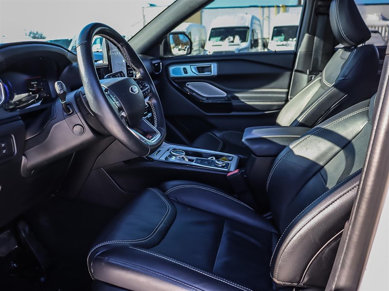 2022 Ford Explorer ST 4WD