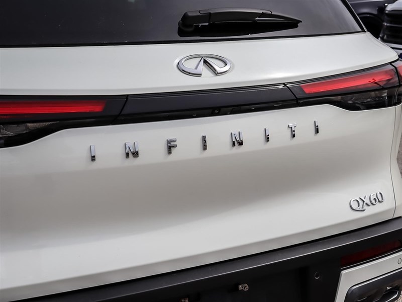 2023 INFINITI QX60 Sensory AWD