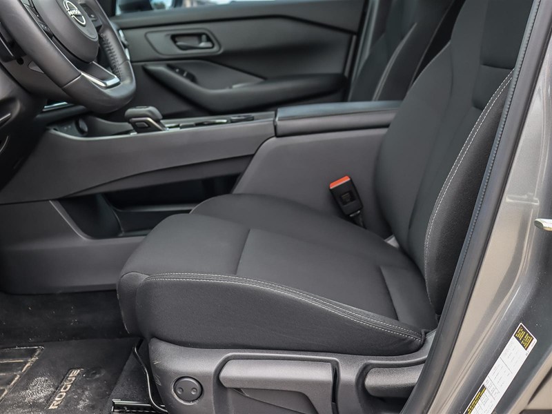 2024 Nissan Rogue AWD S