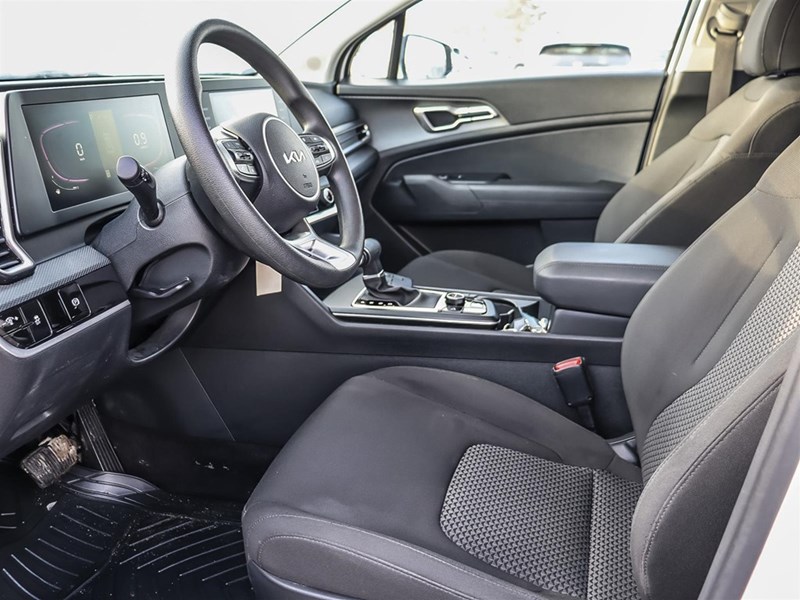 2025 Kia Sportage LX AWD