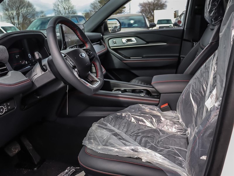 2026 Ford Explorer ST-Line 4WD