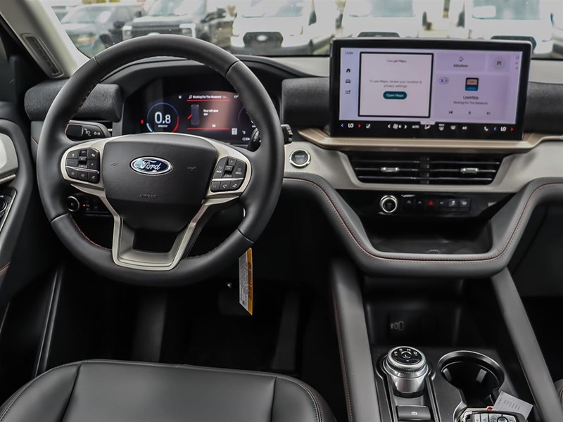 2026 Ford Explorer Active w/200A Pkg 4WD