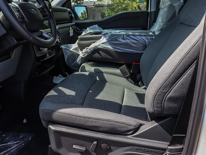2026 Ford F-150 XLT 4WD SuperCrew 5.5' Box