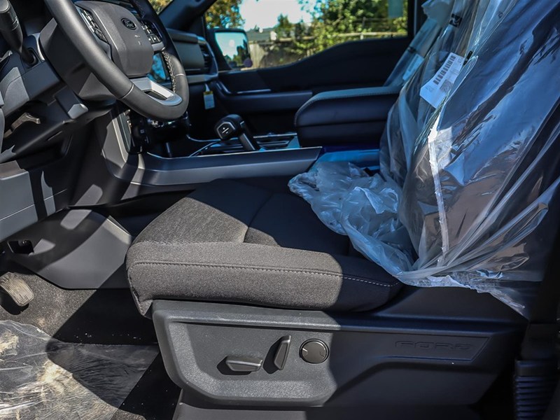 2026 Ford F-150 XLT 4WD SuperCrew 5.5' Box