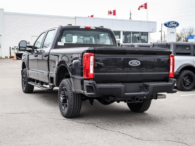 2026 Ford F-250 XL 4WD Crew Cab 6.75' Box