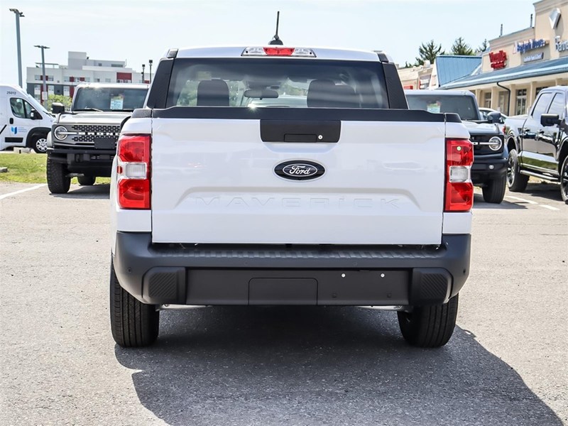 2026 Ford Maverick XL AWD SuperCrew