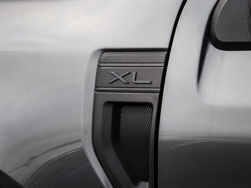 2026 Ford Maverick XL AWD SuperCrew