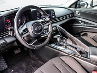 2023 Hyundai Elantra Preferred IVT