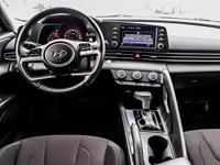 2023 Hyundai Elantra Preferred IVT