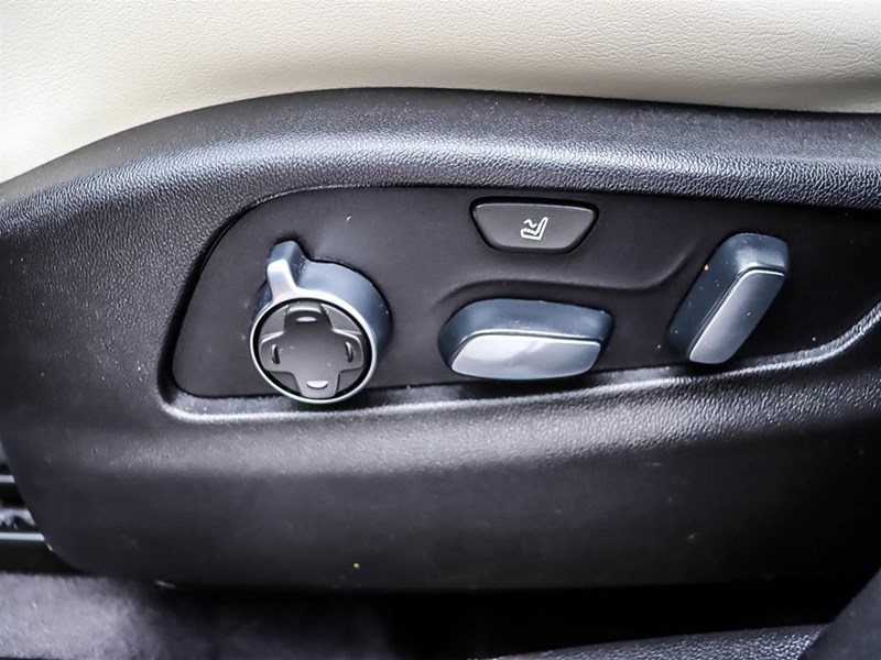 2019 Cadillac XT4 AWD 4dr Sport