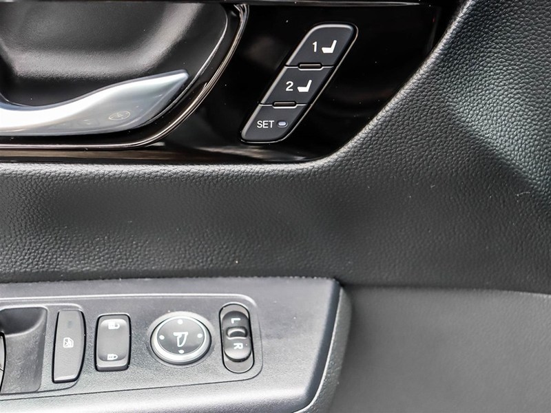 2023 Honda CR-V Hybrid Touring AWD