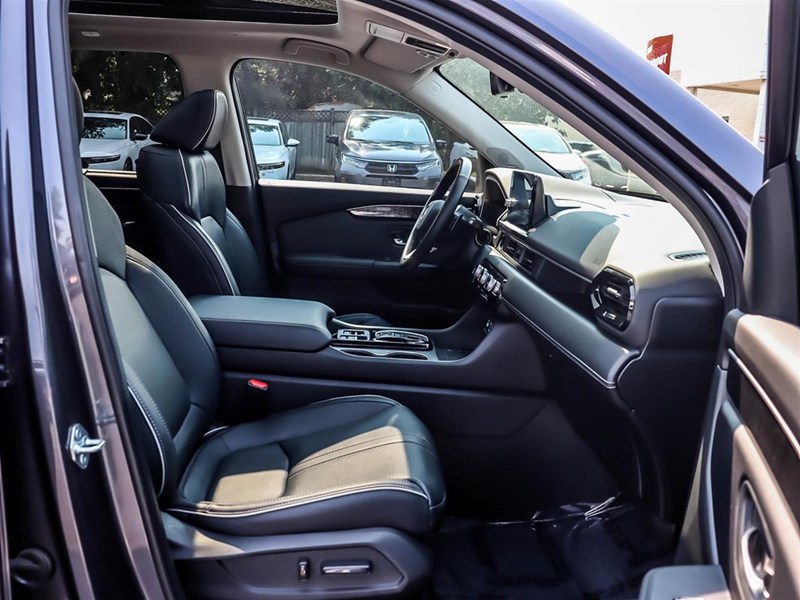 2023 Honda Pilot Touring AWD