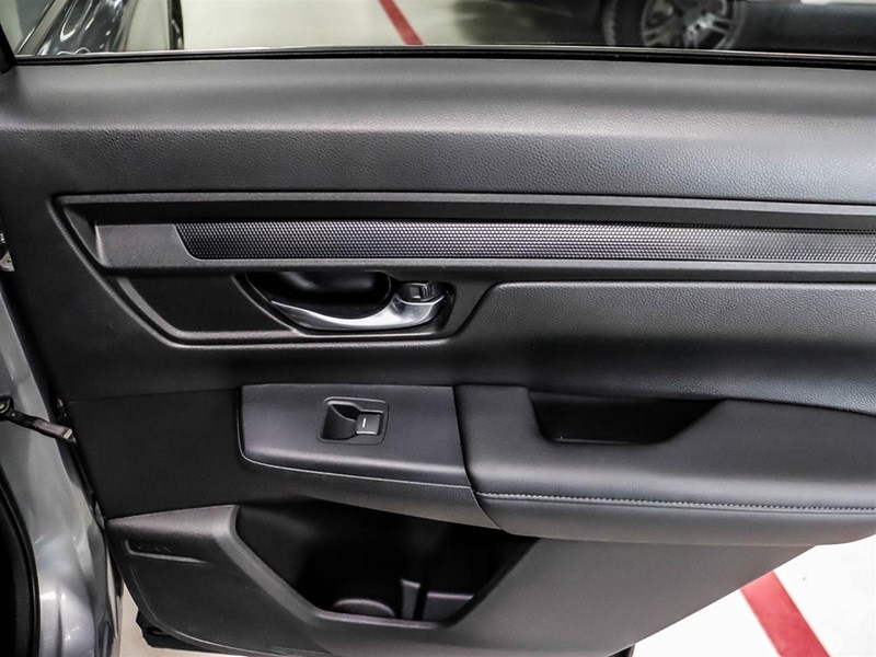 2025 Honda CR-V LX AWD