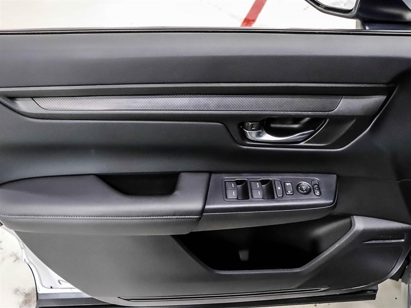 2025 Honda CR-V LX AWD