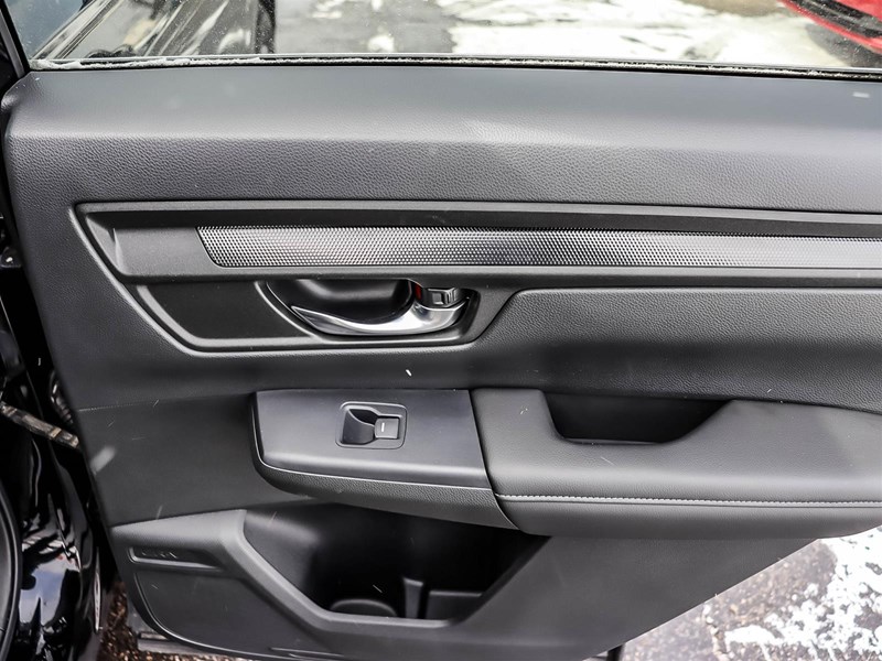 2025 Honda CR-V LX AWD