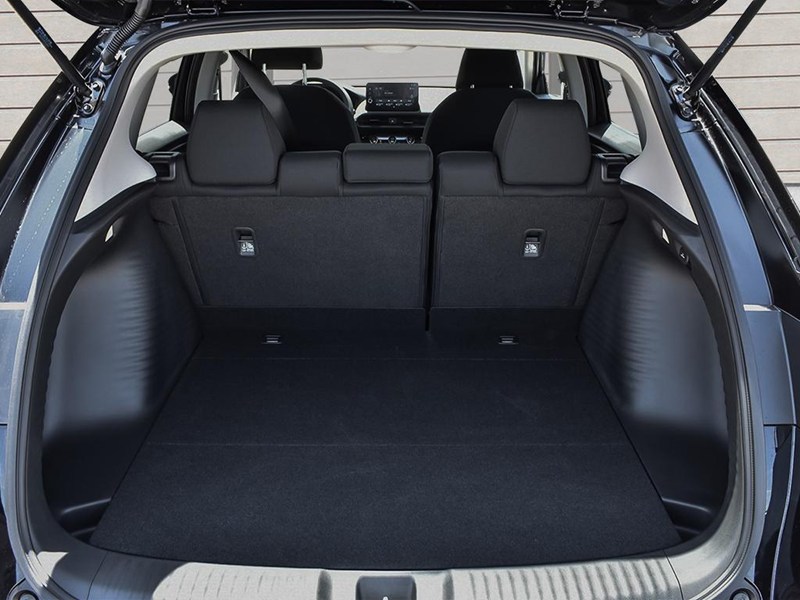 2027 Honda HR-V LX 2WD