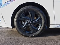 2022 Hyundai Elantra Preferred IVT
