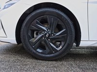 2022 Hyundai Elantra Preferred IVT