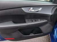 2023 Kia Forte LX IVT