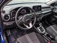 2023 Kia Forte LX IVT