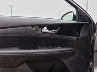 2023 Kia Forte EX Premium IVT