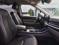 2025 Kia Carnival Hybrid 1000 KM/TANK/BEST IN CLASS 3 ROW/BOUGHT HERE