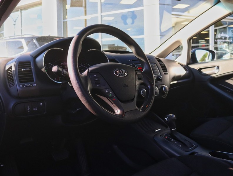 2016 Kia Forte LX+/SAFETIED/FINANCE