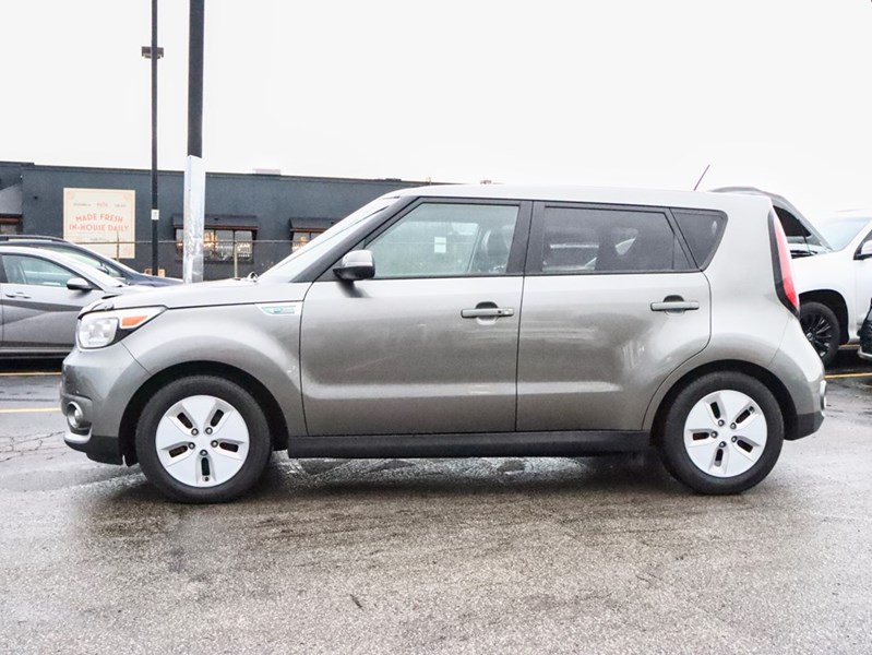 2016 Kia Soul EV BATTERY HEALTH 100%, No Accidents,