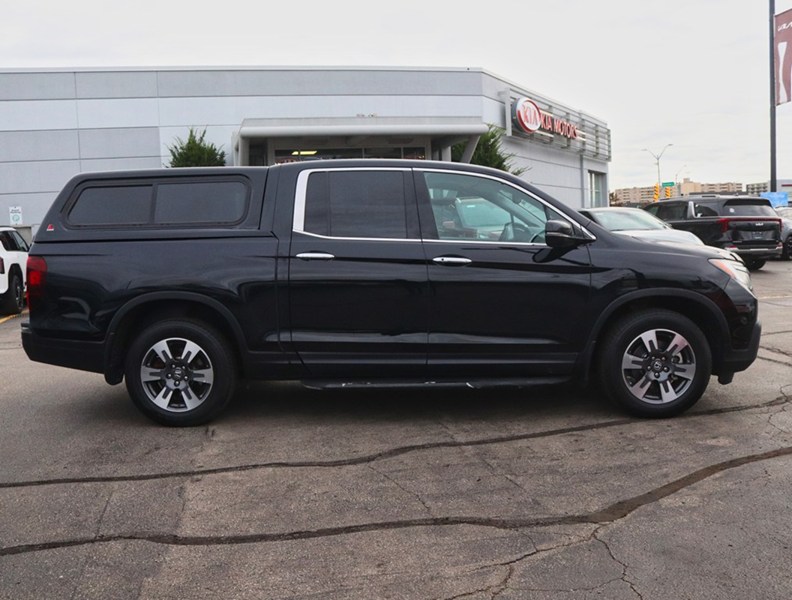2017 Honda Ridgeline TOURING/LEER CAP/NO ACCIDENTS/NEW BRAKES