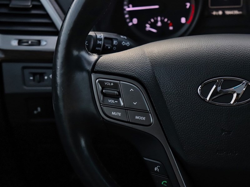 2017 Hyundai Santa Fe Sport SE AWD | Heated Seats | Leather | Back Up Camera