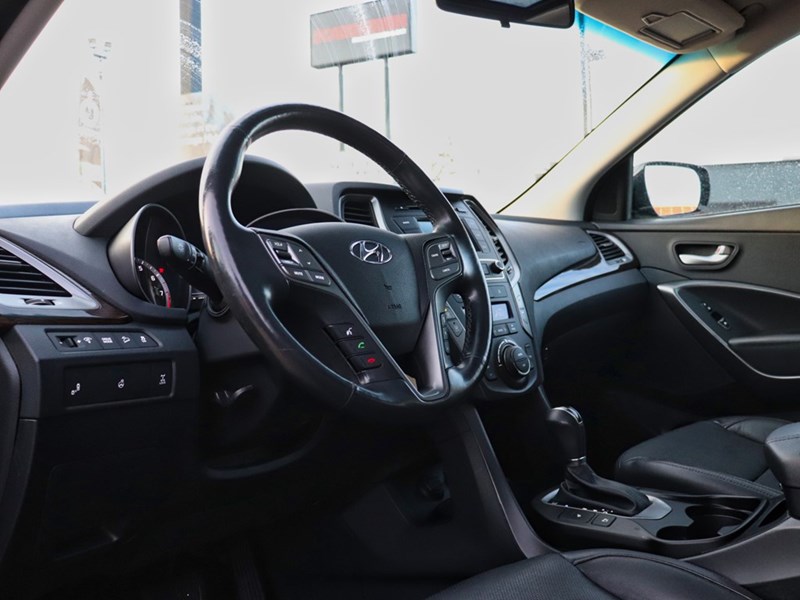 2017 Hyundai Santa Fe Sport SE AWD | Heated Seats | Leather | Back Up Camera