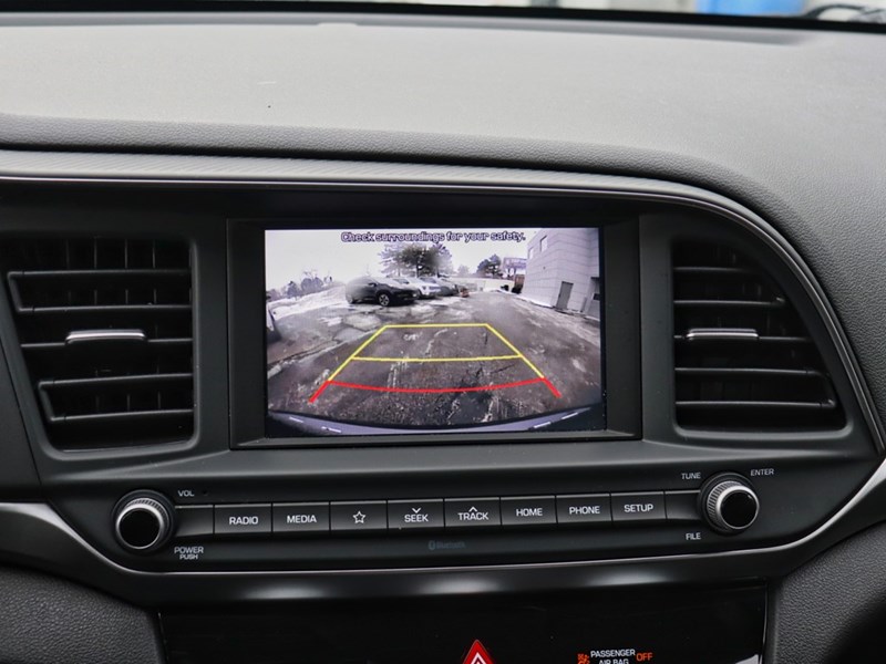 2019 Hyundai Elantra Preferred | Heated Seats | No Accidents | Carplay