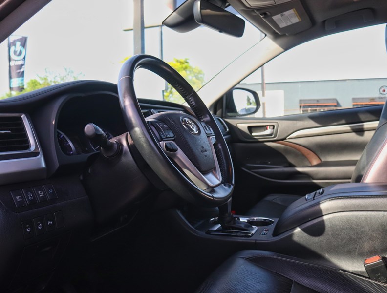 2019 Toyota Highlander AWD Limited