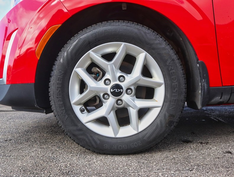 2023 Kia Soul EX IVT