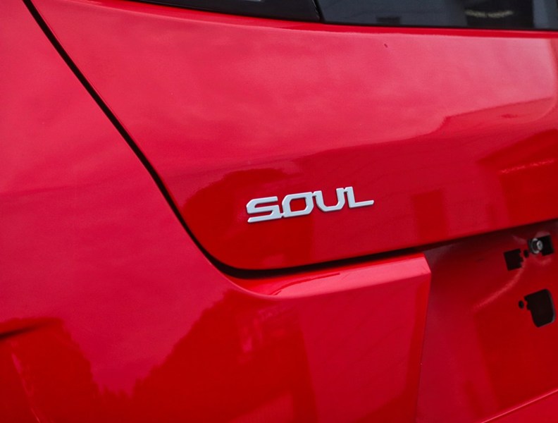 2023 Kia Soul EX IVT