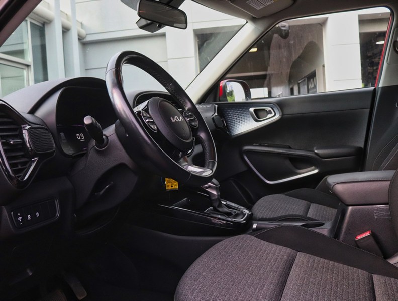 2023 Kia Soul EX IVT