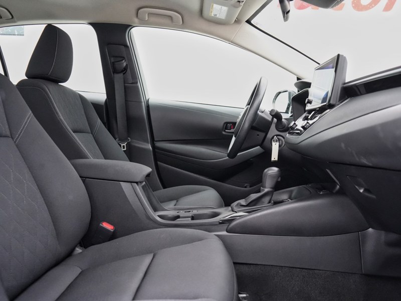 2024 Toyota Corolla LE | Safety Sense | Heated Seats | No Accidents