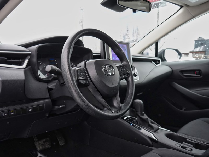 2024 Toyota Corolla LE | Safety Sense | Heated Seats | No Accidents
