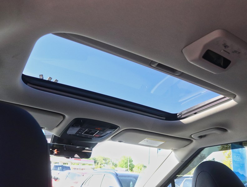2025 Kia Carnival HEV SX+ HEV/CAPTAINS CHAIR/1000KM/TANK