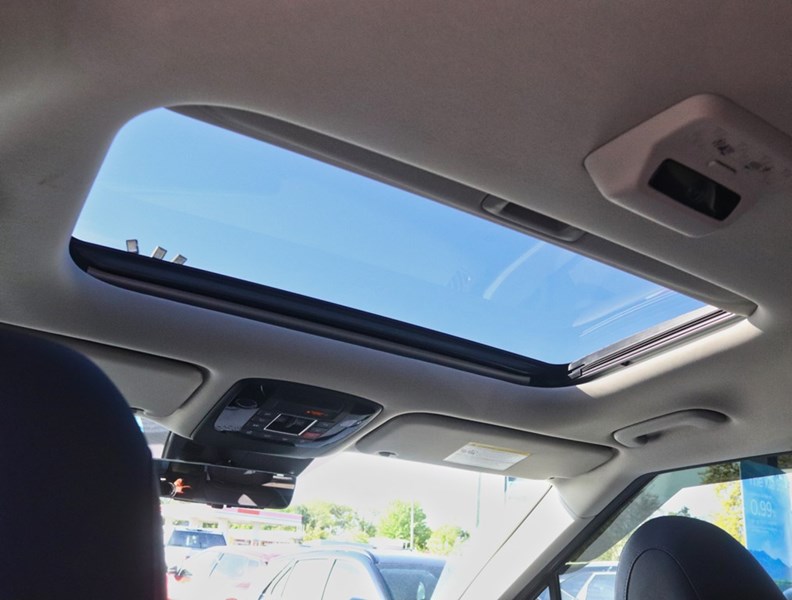 2025 Kia Carnival Hybrid SX+ HEV/CAPTAINS CHAIR/1000KM/TANK