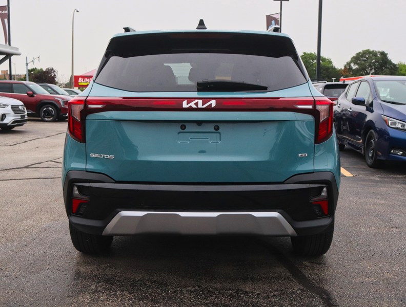 2026 Kia Seltos EX Premium AWD