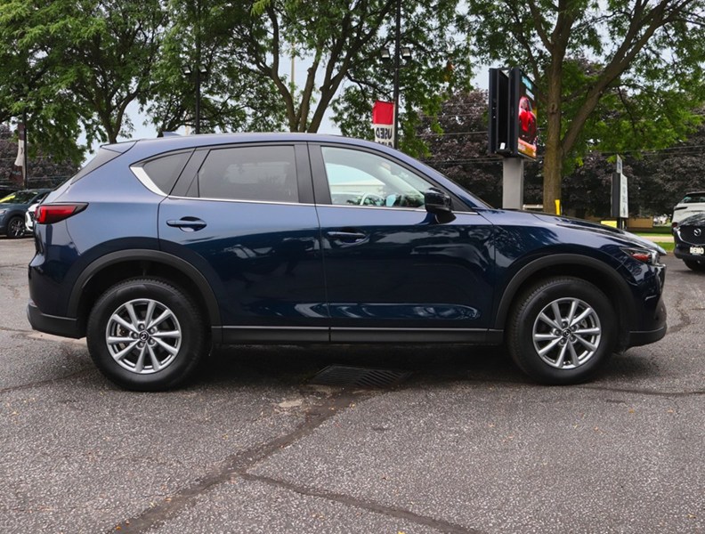 2025 Mazda CX-5 GS