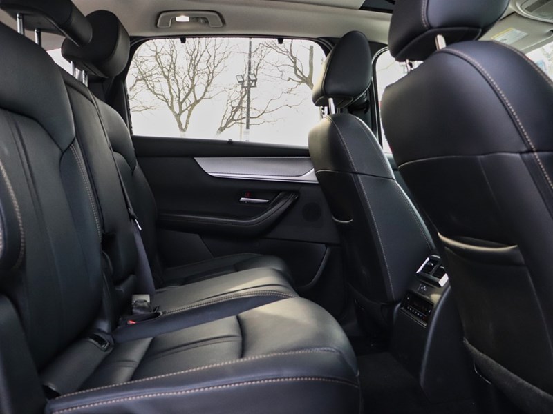 2025 Mazda CX-70 MHEV GT