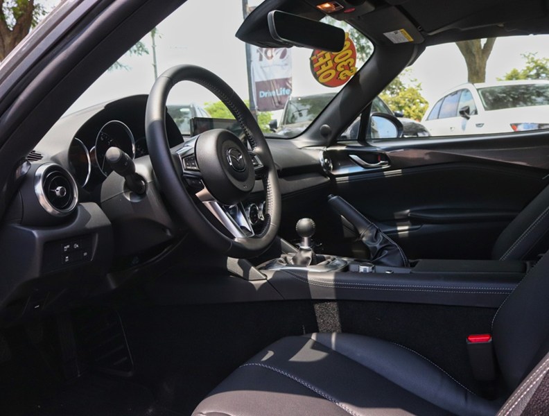 2025 Mazda MX-5 RF GT